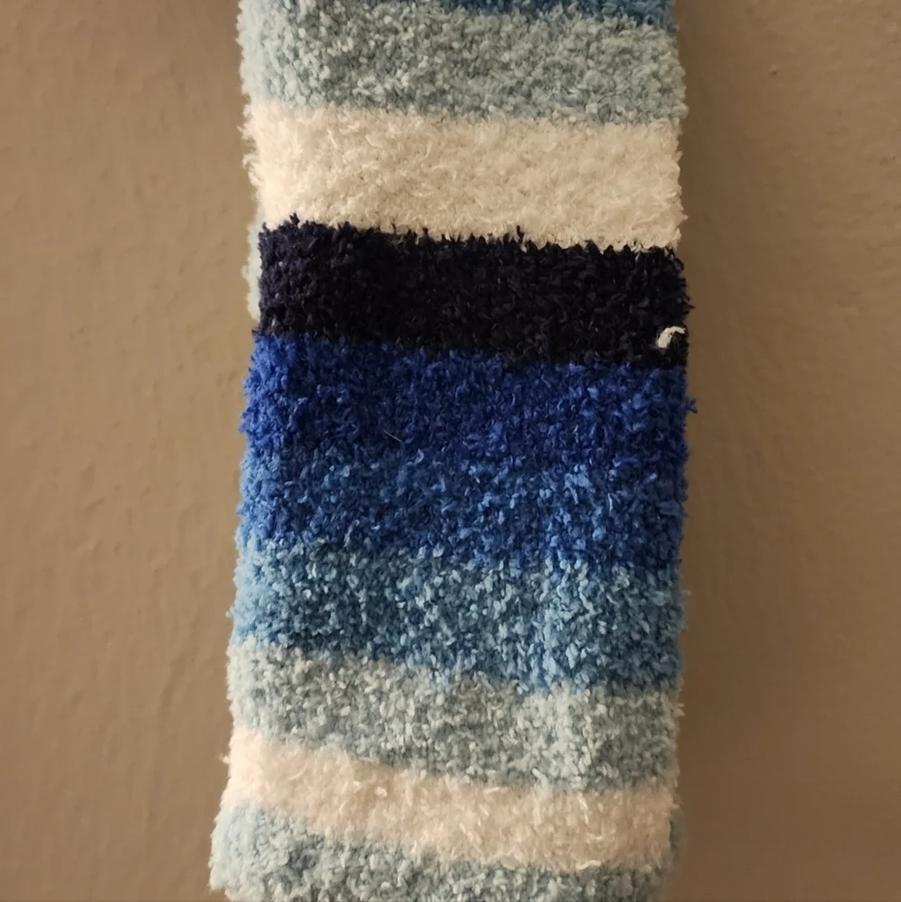 Cozy Striped Blue and White Socks Chirstmas Winter Gift New One Size